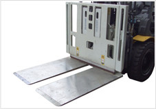 全回転ロールクランプ